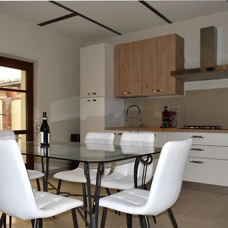 Holiday home Ca' Ronzini Castiglione Falletto