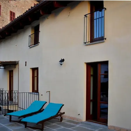 Holiday home Ca' Ronzini Castiglione Falletto