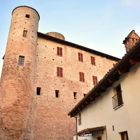 Holiday home Ca' Ronzini Castiglione Falletto